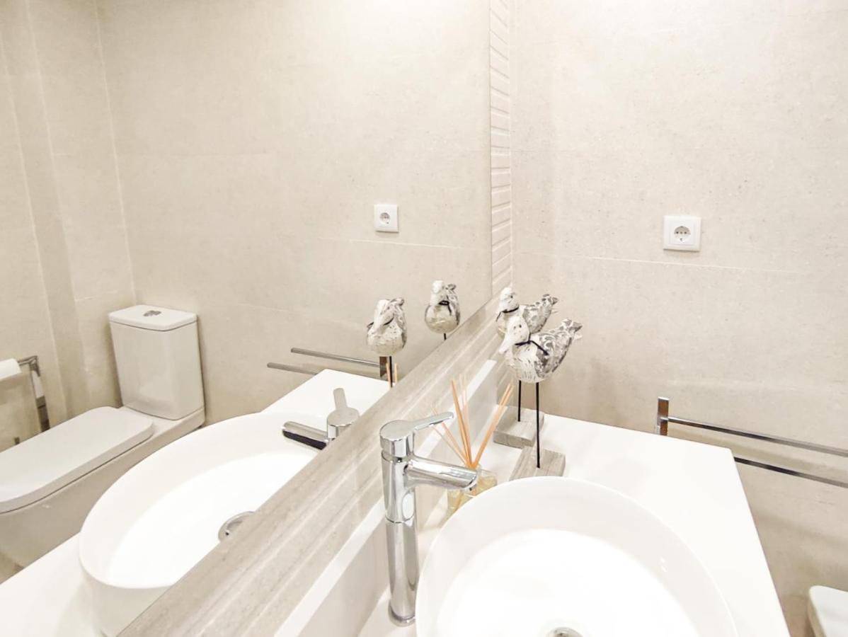 Apartamento Gomes -Free Airco, Wiffi & Swimming Pool- By Bedzy Porches  Exterior foto