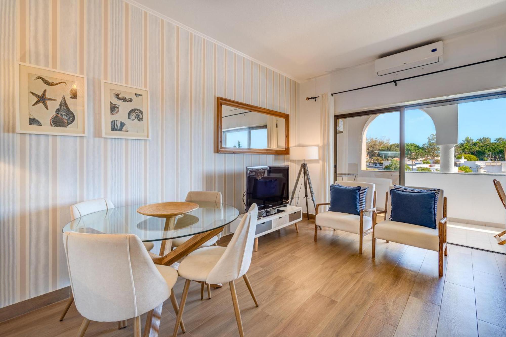Apartamento Gomes -Free Airco, Wiffi & Swimming Pool- By Bedzy Porches  Exterior foto